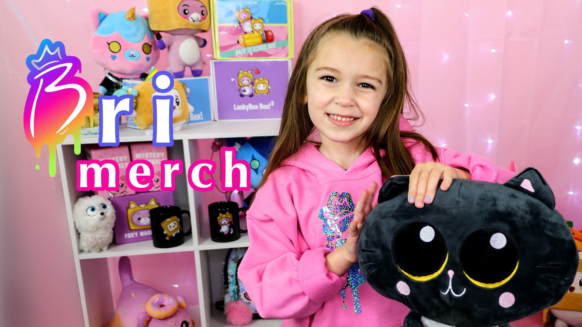 Bri Merch - Unboxing YouTuber Brianna's From Royallyb